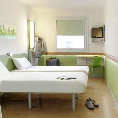 Ibis Budget Basel City-3